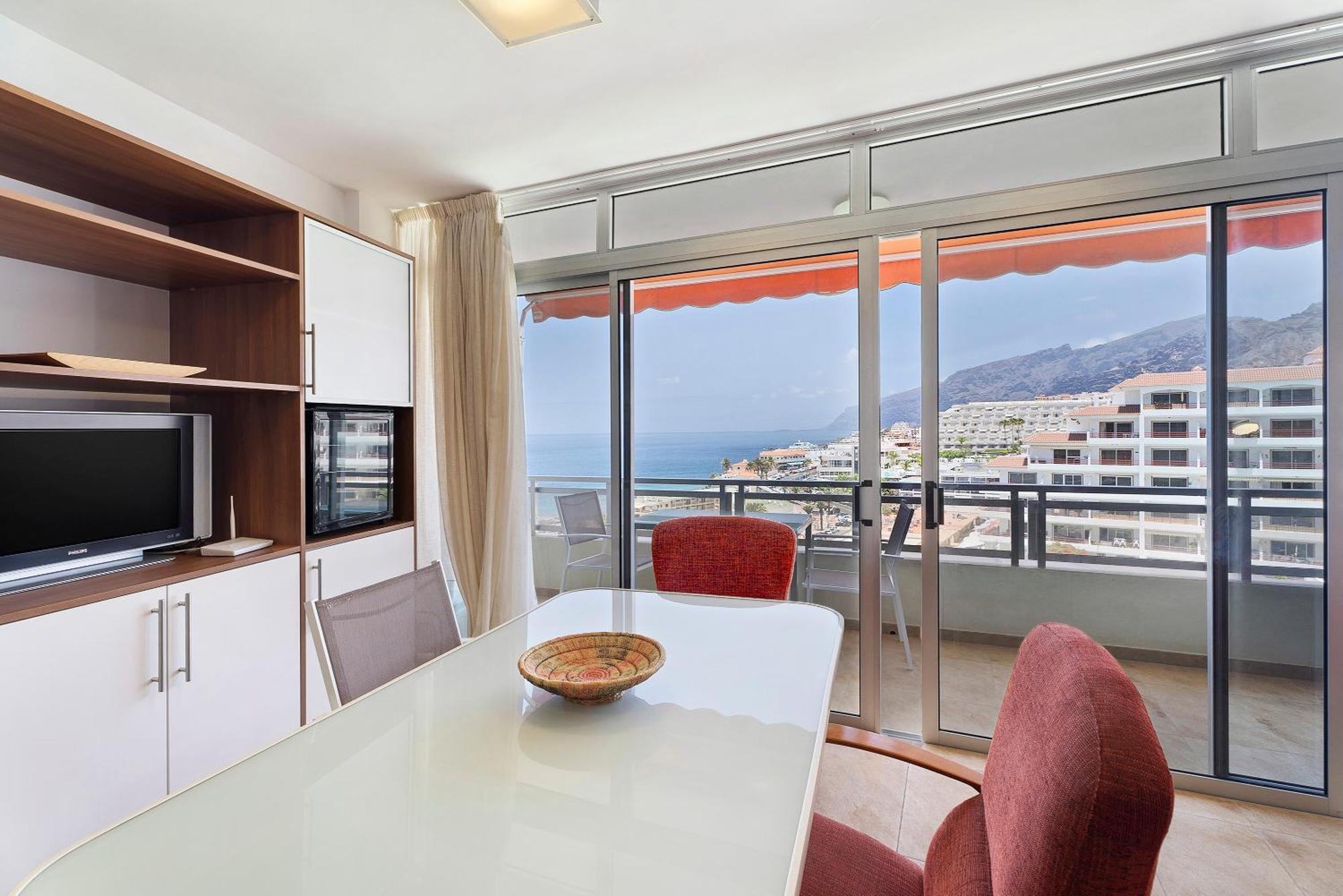 Beautiful Arenas Negras By Paramount Holidays Puerto de Santiago  Extérieur photo